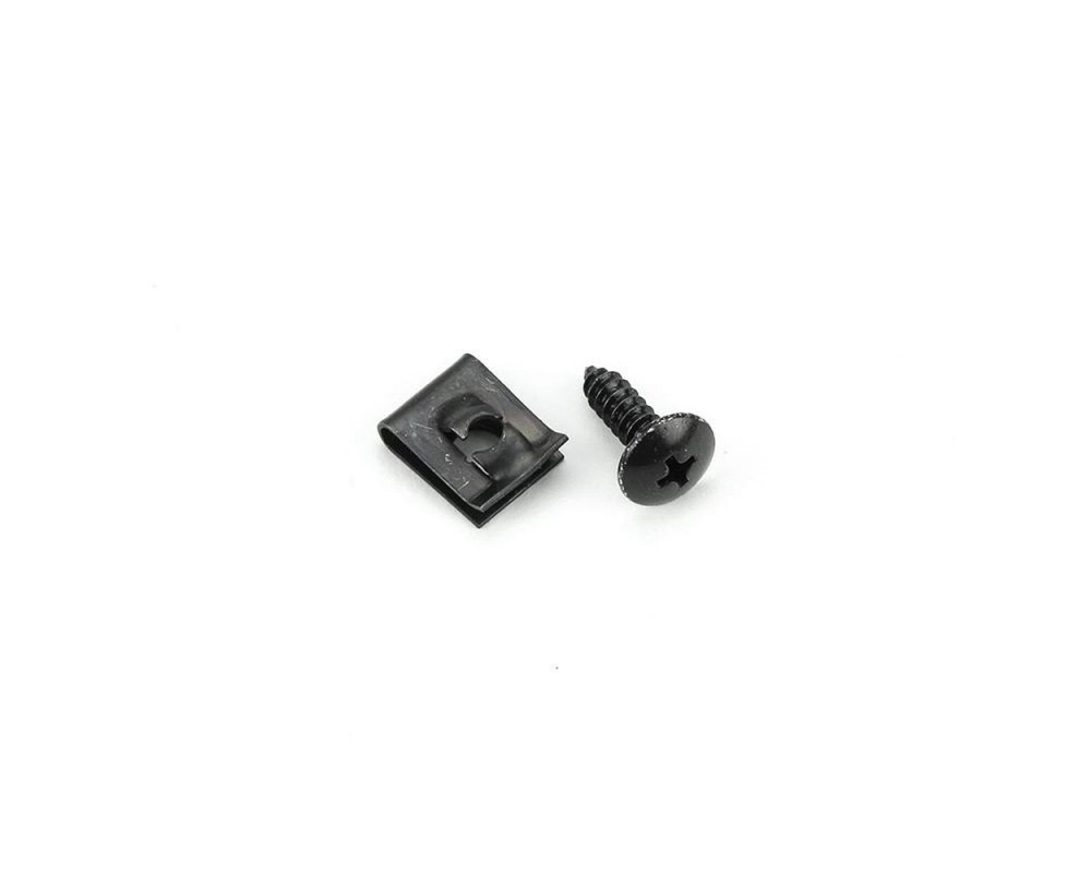 Schraubensatz Verkleidung mit Blechmuttern 5mm zentrierte Bohrung